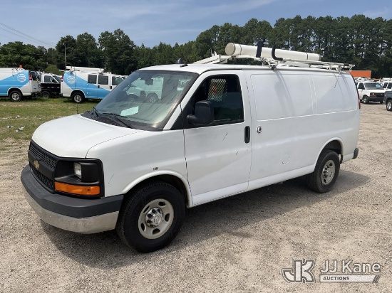 (Florence, SC) 2014 Chevrolet Express G2500 Cargo Van Runs & Moves) (Dash Warning Indicator On