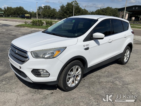 (Ocala, FL) 2017 Ford Escape SE FWD 4-Door Sport Utility Vehicle Runs & Moves) (Engine Performance C