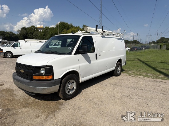 (Florence, SC) 2014 Chevrolet Express G2500 Cargo Van Runs & Moves) (Dash Warning Indicator On-See D