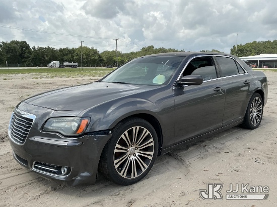 (Tampa, FL) 2014 Chrysler 300 4-Door Sedan, State of Florida Unit Not Running, Condition Unknown) (F
