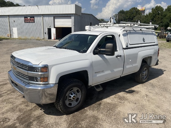 (Florence, SC) 2015 Chevrolet Silverado 2500HD 4X4 Extended-Cab Pickup Truck Runs & Moves) (Exterior