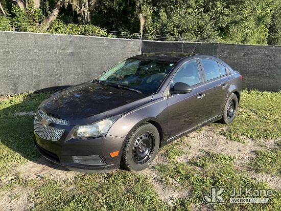 (Tampa, FL) 2014 Chevrolet Cruze 4-Door Sedan Runs & Moves) (Engine Performance Concerns, Dash Warni