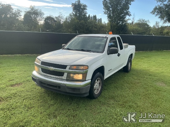 (Tampa, FL) 2005 Chevrolet Colorado Extended-Cab Pickup Truck Runs & Moves) (Dash Camera Not Include