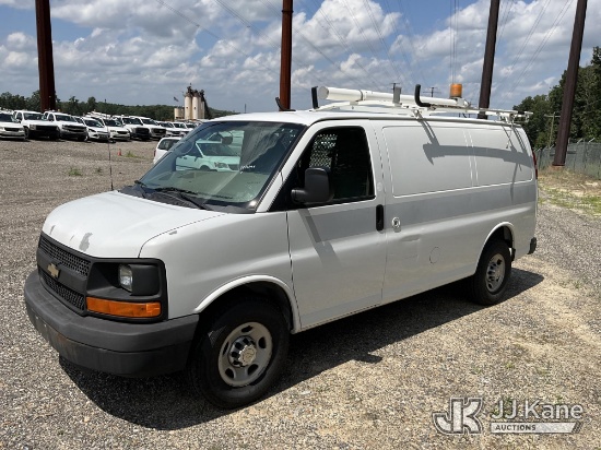 (Chester, VA) 2012 Chevrolet Express 2500 Cargo Van Runs & Moves) (Indicator Light On