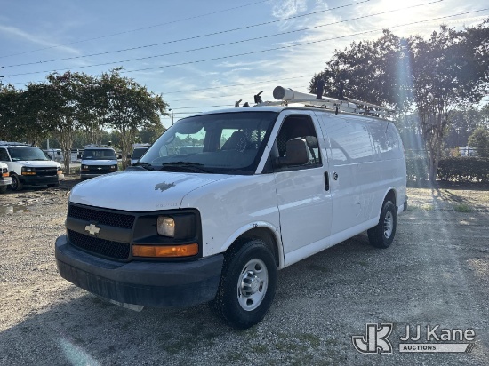 (Jacksonville, FL) 2013 Chevrolet Express G2500 Cargo Van Runs & Moves