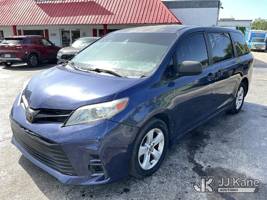 (Ocala, FL) 2018 Toyota Sienna Passenger Van, Former Police Vehicle Flood Damaged) (Runs & Moves) (O