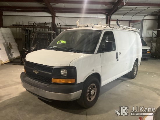 (Moncks Corner, SC) 2014 Chevrolet Express G2500 Cargo Van Runs & Moves) (Dash Warning Indicator On
