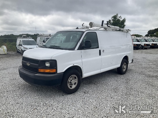 (Villa Rica, GA) 2013 Chevrolet Express G2500 Cargo Van Runs & Moves