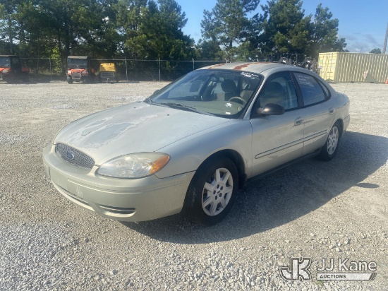 (Villa Rica, GA) 2007 Ford Taurus SE 4-Door Sedan Runs & Moves) (Exterior Defects - Paint/ Passenger