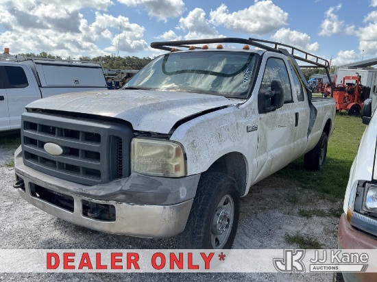 (Tampa, FL) 2005 Ford F-250 SD Extended-Cab Pickup Truck Not Running, Condition Unknown) (Catalytic
