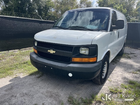 (Tampa, FL) 2014 Chevrolet Express G2500 Cargo Van Runs & Moves