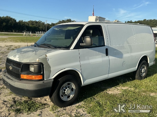 (Tampa, FL) 2013 Chevrolet Express 2500 Cargo Van Not Running, Conditions Unknown) (Interior Defects