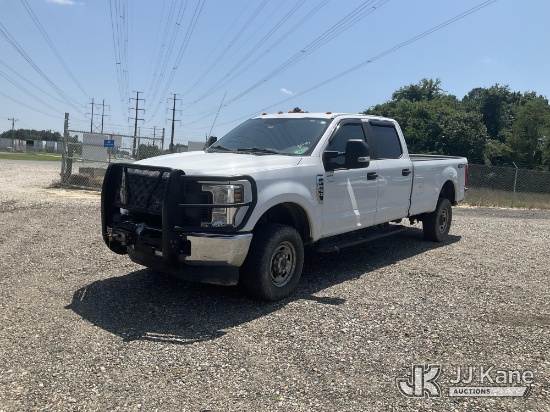 (Chester, VA) 2019 Ford F250 4x4 Crew-Cab Pickup Truck Runs & Moves) (Dash Warning Indicators On, Ex