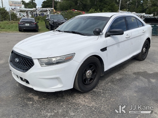 (Ocala, FL) 2017 Ford Taurus Police FWD 4-Door Sedan, Former Police Vehicle Runs & Moves) (Check Eng