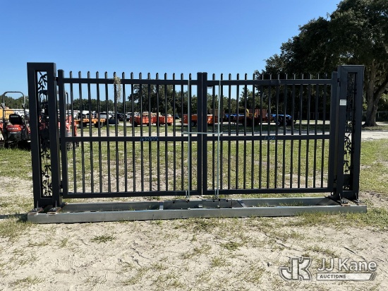 (Tampa, FL) Iron Gates Bi-Parting For 16Ft Condition Unknown