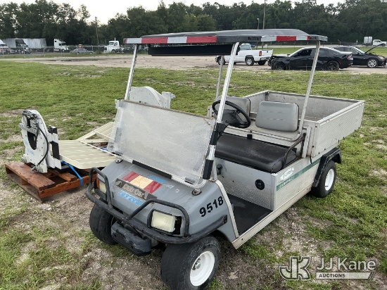 (Tampa, FL) 2005 Club Car Golf Cart Not Running, Condition Unknown