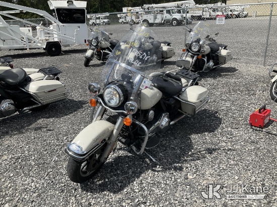 (Hammond, LA) 2015 Harley-Davidson FLHP Motorcycle Runs & Moves