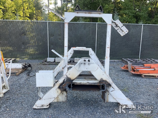 (China Grove, NC) Pair of A-Frame Hydraulic Outriggers NOTE: This unit is being sold AS IS/WHERE IS