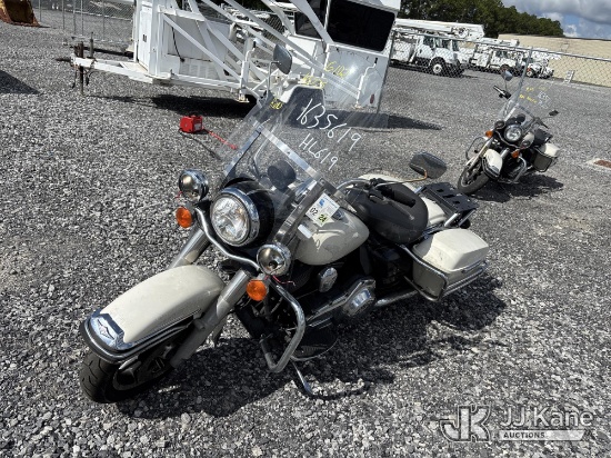 (Hammond, LA) 2015 Harley-Davidson FLHP Motorcycle Runs & Moves) (Dash Warning Indicator On