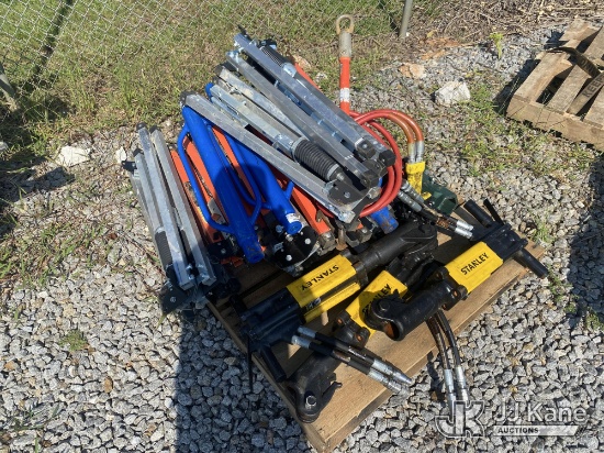 (Villa Rica, GA) (1) Pallet of Hydraulic Utility/Lineman Tools & Equipment NOTE: This unit is being