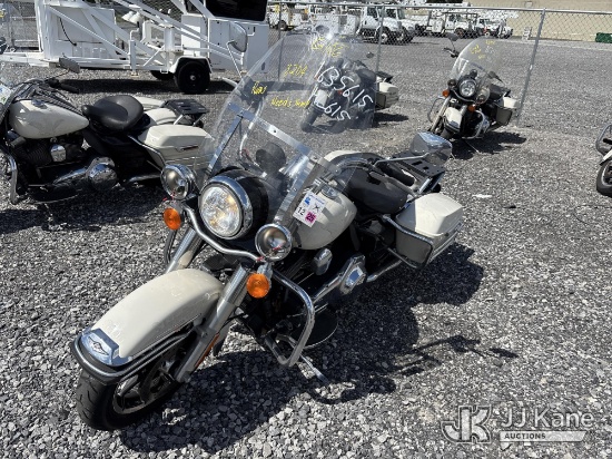(Hammond, LA) 2015 Harley-Davidson FLHP Motorcycle Runs & Moves) (Dash Warning Indicator On