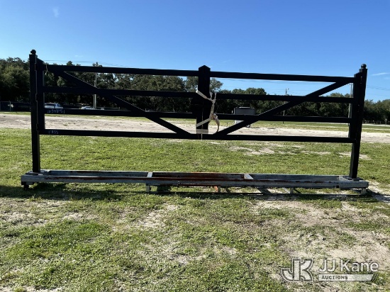 (Tampa, FL) Iron Gates Bi-Parting For 20Ft Condition Unknown