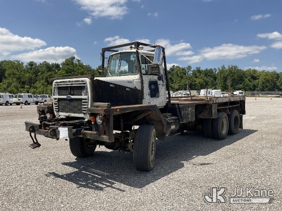 (Verona, KY) 1988 Ford LTS8000 6x6 T/A Flatbed Truck Runs & Moves) (Oil/Coolant Leak, Drivetrain Com