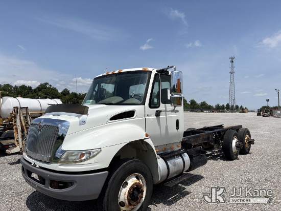 (Verona, KY) 2013 International 4400 Cab & Chassis Not Running, Condition Unknown) (Engine or Major