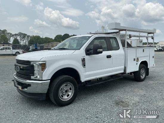(China Grove, NC) 2019 Ford F350 4x4 Extended-Cab Service Truck Runs & Moves) (Engine Performance Co