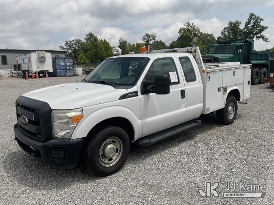 (Verona, KY) 2013 Ford F250 Extended-Cab Service Truck Runs & Moves) (Dash Warning Indicators On