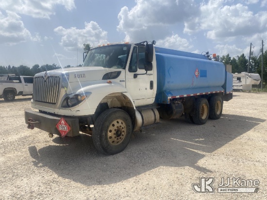 (Anacoco, LA) 2014 International WorkStar 7600 Fuel Truck, 3600 Gallon Tank Runs & Moves) (Dash Warn
