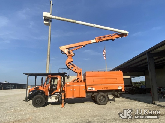 (Blackshear, GA) Altec LR760E70HE, Over-Center Elevator Bucket Truck mounted behind cab on 2018 Frei