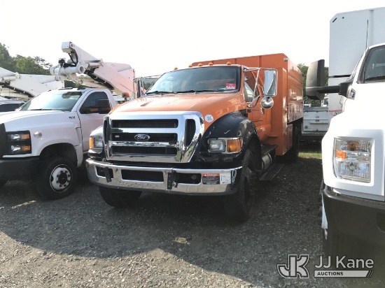 (Mount Airy, NC) 2015 Ford F-750 Chipper Dump Truck Runs, Moves & Dump Condition Unknown) (Dash Warn