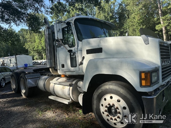 (Moncks Corner, SC) 2006 Mack CHN613 T/A Truck Tractor Runs & Moves