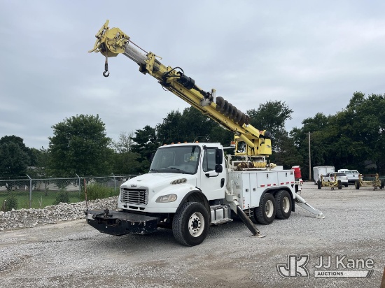 (Columbia, TN) Altec DM47B-TR, Digger Derrick rear mounted on 2014 Freightliner M2 106 T/A Utility T