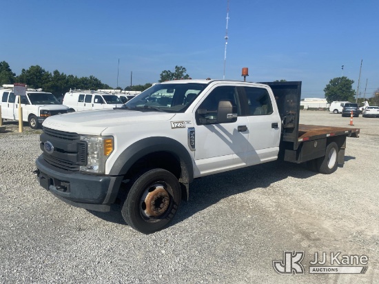 (Villa Rica, GA) 2017 Ford F-450 SD Crew-Cab Flatbed Truck Runs & Moves