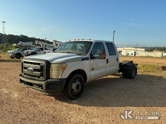 (Byram, MS) 2015 Ford F-350 SD Crew-Cab Chassis Runs & Moves) (Dash Warning Indicators On, Fan & A/C