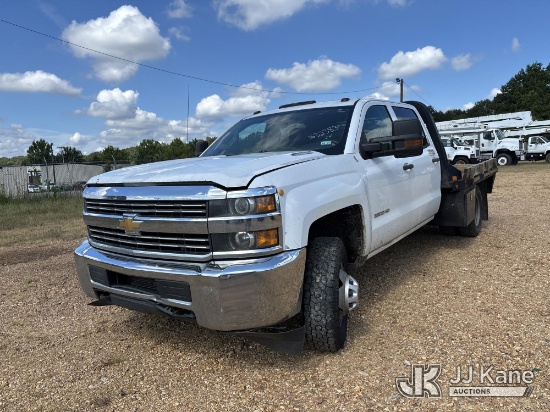 (Byram, MS) 2016 Chevrolet Silverado 3500HD Crew-Cab Flatbed Truck Runs & Moves) (Dash Warning Indic