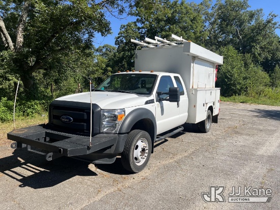 (Flowery Branch, GA) 2013 Ford F550 Enclosed High-Top Service Truck Runs & Moves) (Seller States: Mo