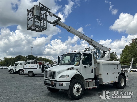 (China Grove, NC) Altec T40P, Telescopic Non-Insulated Cable Placing Bucket Truck center mounted on