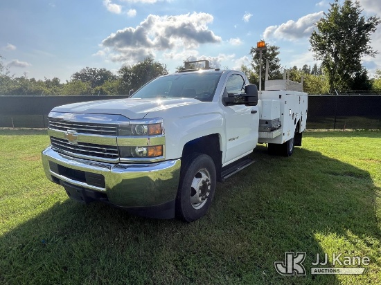 (Tampa, FL) 2015 Chevrolet Silverado 3500HD Service Truck Runs & Moves) (Generator Condition Unknown