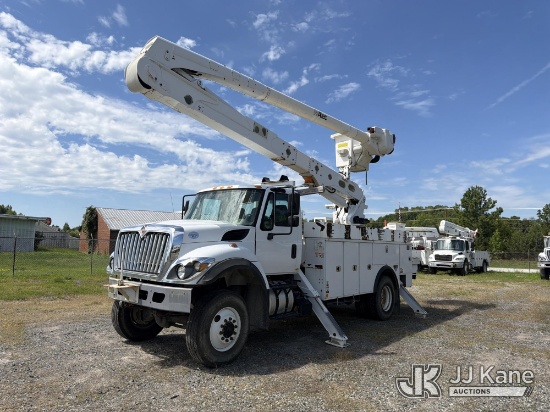 (Roxboro, NC) Altec AA55-MH, Material Handling Bucket Truck rear mounted on 2017 International 7300