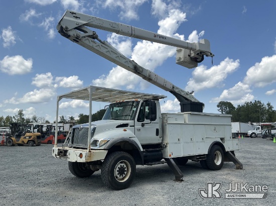 (China Grove, NC) HiRanger TCX-55, Material Handling Bucket Truck rear mounted on 2006 International