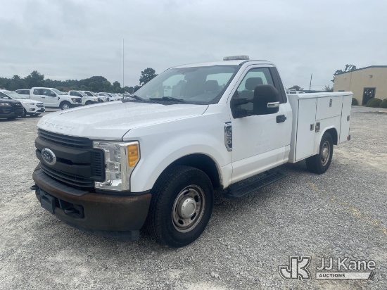 (Villa Rica, GA) 2017 Ford F-250 SD Service Truck Runs & Moves) (Dash Warning Indicators On