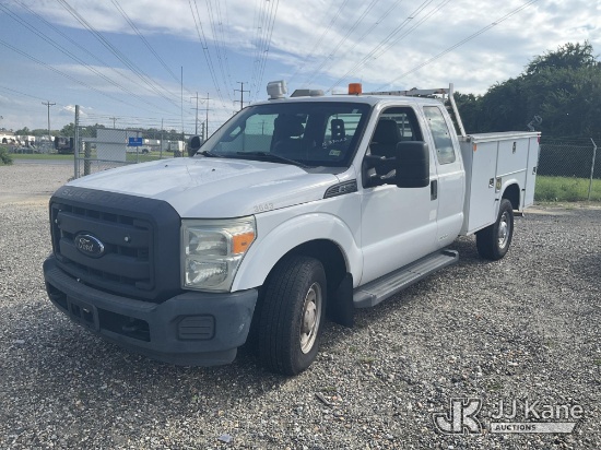 (Chester, VA) 2015 Ford F-250 SD Extended-Cab Service Truck Runs & Moves) (Dash Warning Indicators O