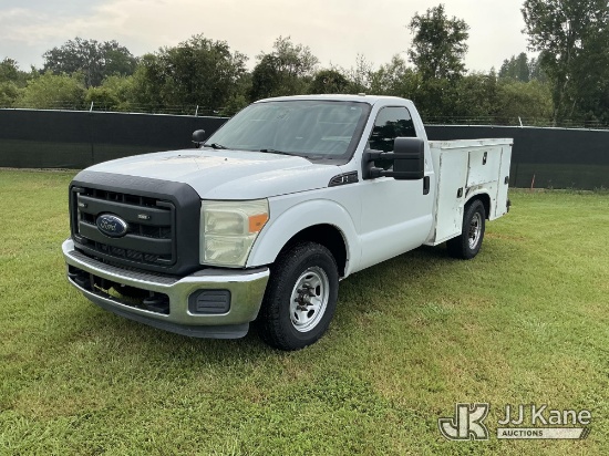 (Tampa, FL) 2015 Ford F250 Service Truck Runs & Moves) (Liftgate Condition Unknown, Backup Camera No