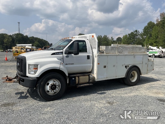 (China Grove, NC) 2017 Ford F-750 Regular Cab DRW URD/Flatbed Truck Runs & Moves) (Seller States: En