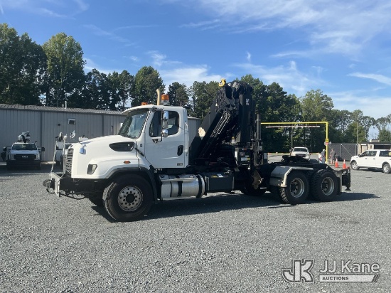 (China Grove, NC) Hiab 658EP-4 HiPro, Knuckleboom Crane mounted behind cab on 2018 Freightliner 114S