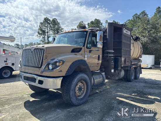 (Jacksonville, FL) 2013 International WorkStar 7600 T/A Utility/Flatbed Truck Runs & Moves, Upper Co