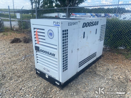 (Villa Rica, GA) 2018 Doosan P185WDOU-T4F Air Compressor Runs